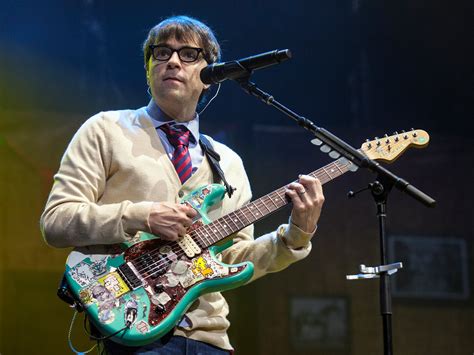 The Quirkiness and Magic of Rivers Cuomo's Stage Presence